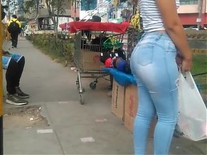 young Venezuelan ass in jeans...