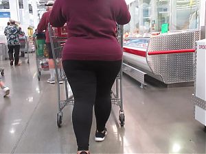 Fat round juicy PAWG ass and thick legs in tights 